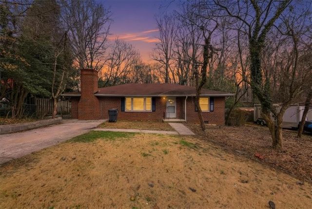 124 Larose Circle, Marietta, GA 30060