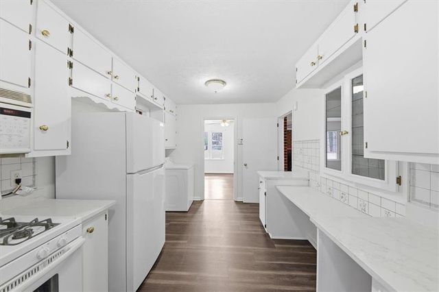 124 Larose Circle, Marietta, GA 30060