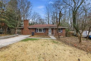 124 Larose Circle, Marietta, GA 30060