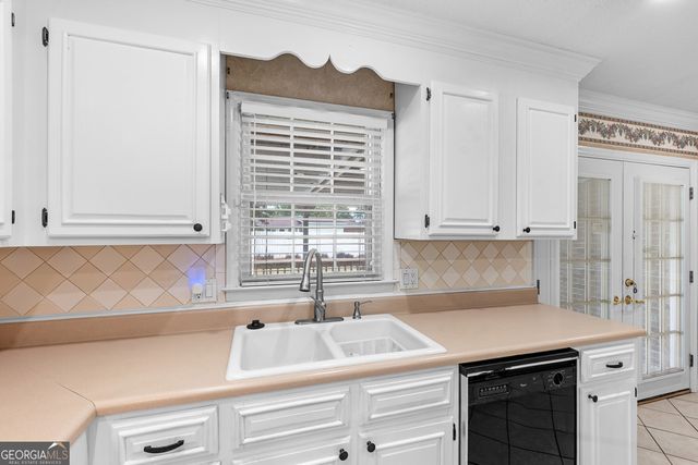 204 Scarborough Road, Centerville, GA 31028