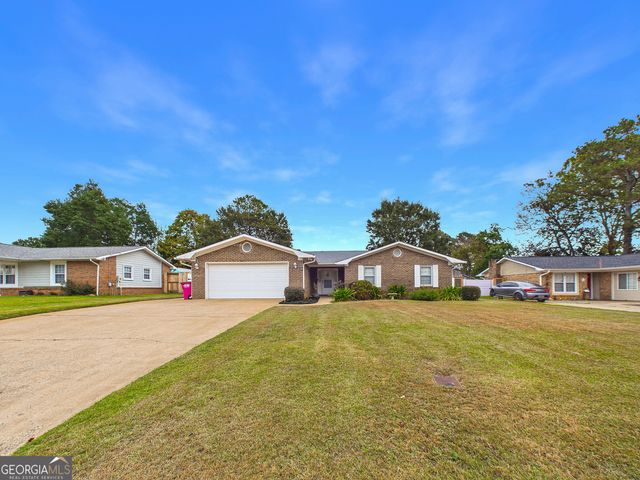 204 Scarborough Road, Centerville, GA 31028