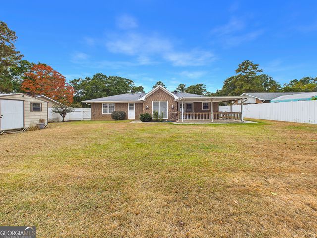 204 Scarborough Road, Centerville, GA 31028