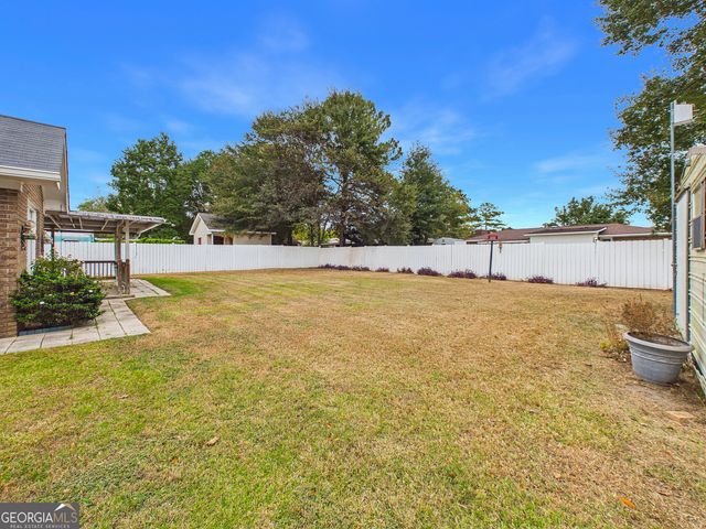 204 Scarborough Road, Centerville, GA 31028