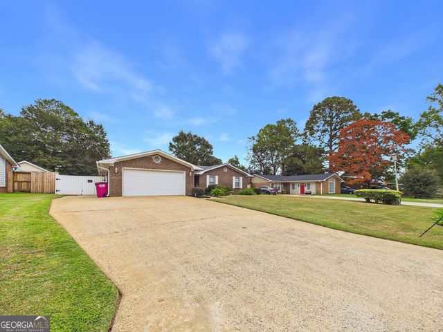 204 Scarborough Road, Centerville, GA 31028