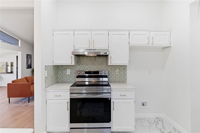 8 Platz Lane, Bella Vista, AR 72714