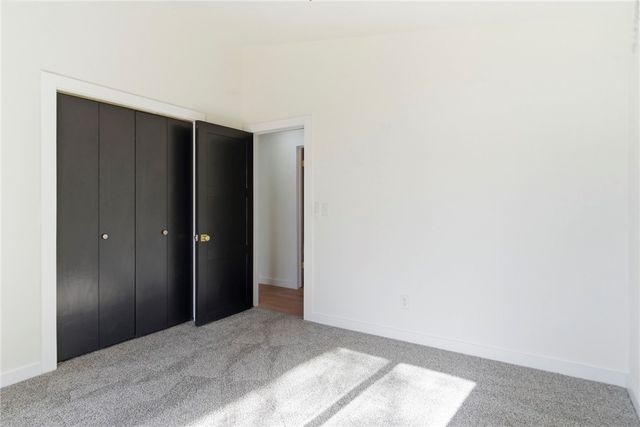 8 Platz Lane, Bella Vista, AR 72714