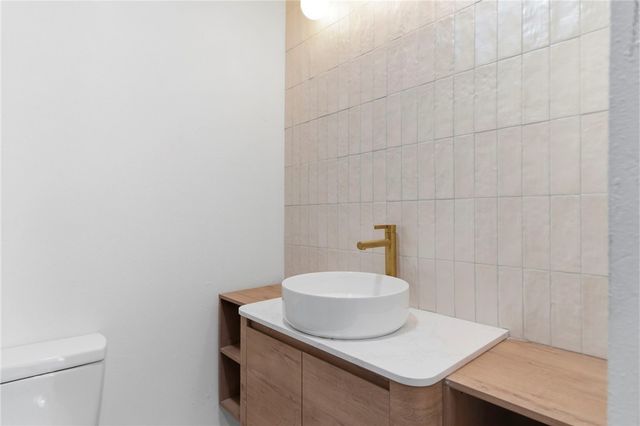 8 Platz Lane, Bella Vista, AR 72714