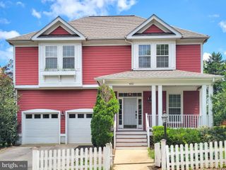 422 CRANBERRY LN, Crozet, VA 22932