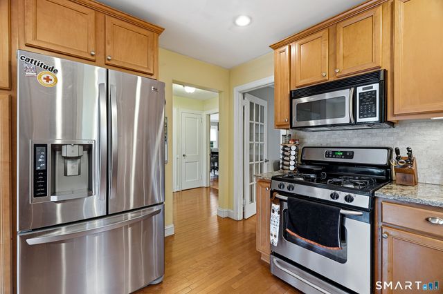 141 Elm Street, Windsor Locks, CT 06096