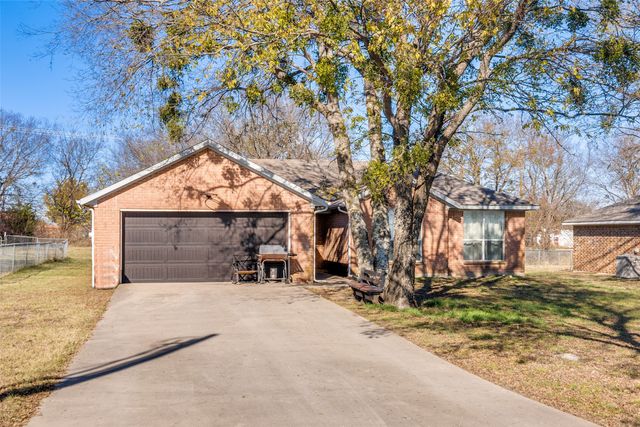 496 Milton Street, Josephine, TX 75173