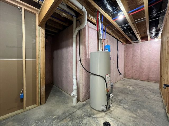 1311 E Gable Way, Tiffin, IA 52317