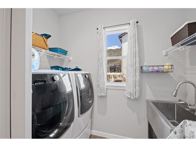 4745 Mesa Top Dr, Monument, CO 80132