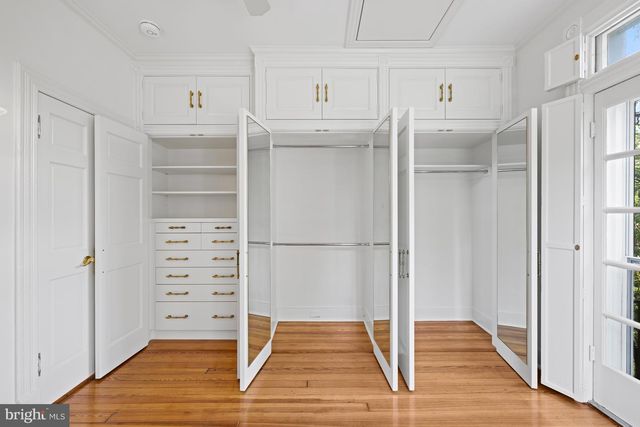 1423 34TH ST NW, Washington, DC 20007