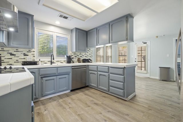 2604 Snyder Avenue, Modesto, CA 95356