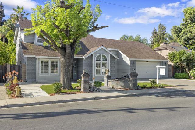 2604 Snyder Avenue, Modesto, CA 95356