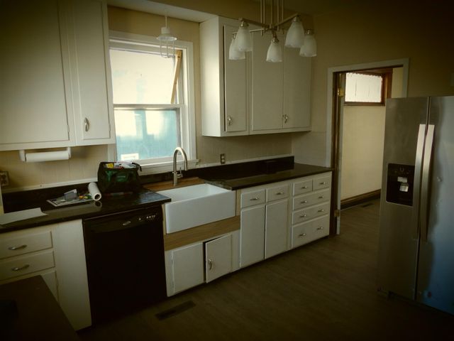 1122 4th Avenue N, Fargo, ND 58102