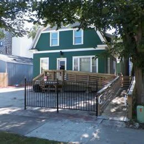 1122 4th Avenue N, Fargo, ND 58102