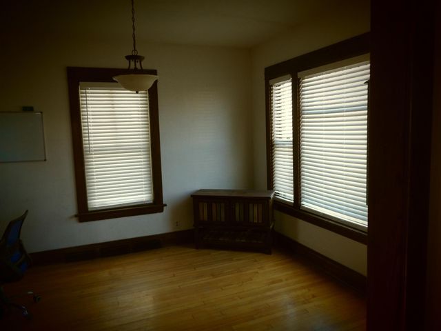 1122 4th Avenue N, Fargo, ND 58102