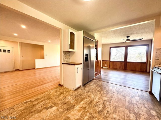 11685 Mills Road, Garrettsville, OH 44231