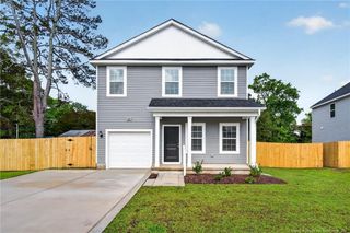 25 Stout Landing, Dunn, NC 28334