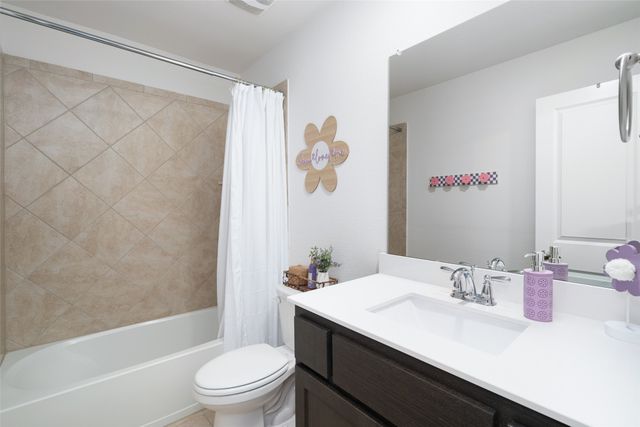 1717 Katelynn Lane, Anna, TX 75409