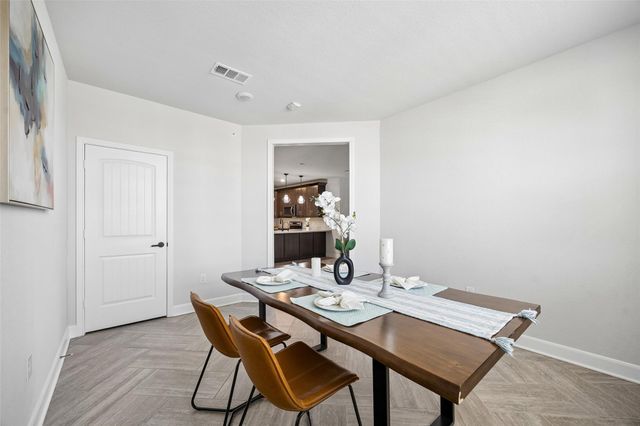 6804 Westview Drive 2307, Houston, TX 77055