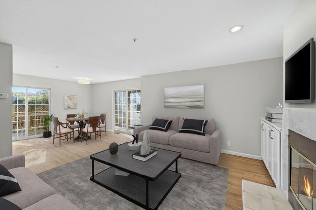 455 Avenue Portola, El Granada, CA 94019