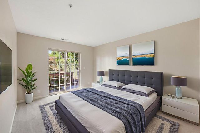 455 Avenue Portola, El Granada, CA 94019