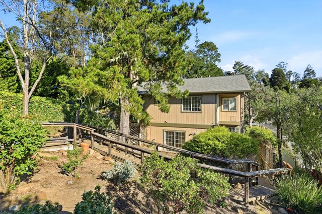 455 Avenue Portola, El Granada, CA 94019