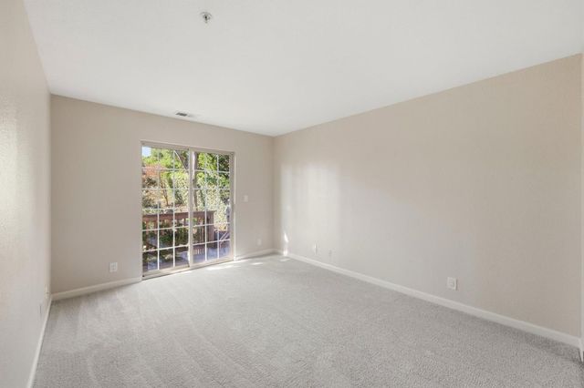 455 Avenue Portola, El Granada, CA 94019