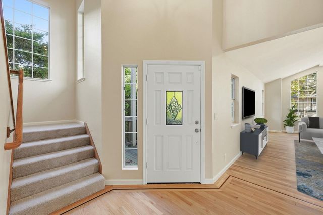 455 Avenue Portola, El Granada, CA 94019