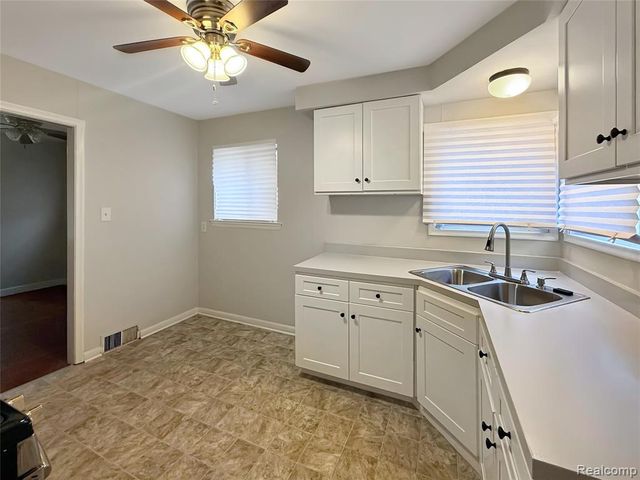 1166 Zephyr Street, Ypsilanti, MI 48198