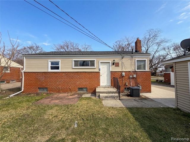 1166 Zephyr Street, Ypsilanti, MI 48198