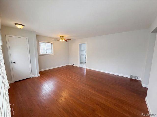 1166 Zephyr Street, Ypsilanti, MI 48198