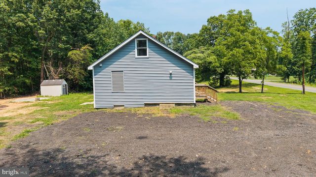 1529 MOUNTAIN VIEW RD, Stafford, VA 22554