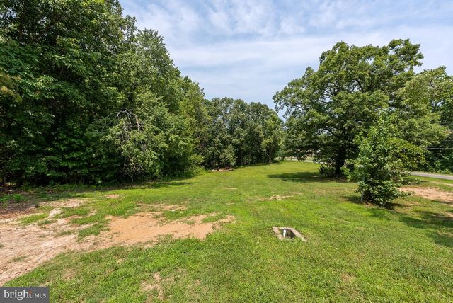 1529 MOUNTAIN VIEW RD, Stafford, VA 22554