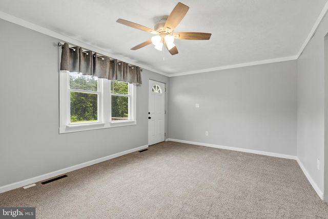 1529 MOUNTAIN VIEW RD, Stafford, VA 22554