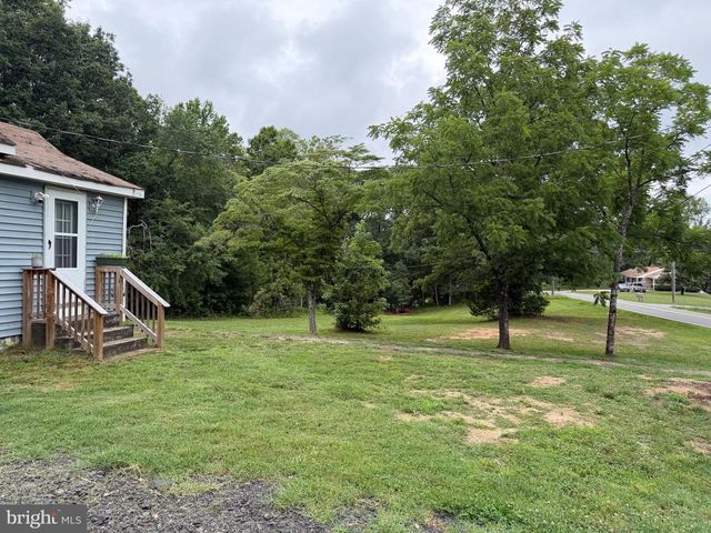 1529 MOUNTAIN VIEW RD, Stafford, VA 22554