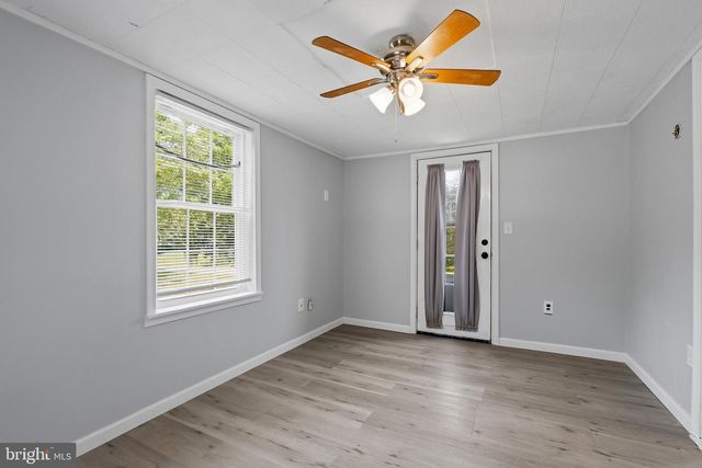 1529 MOUNTAIN VIEW RD, Stafford, VA 22554