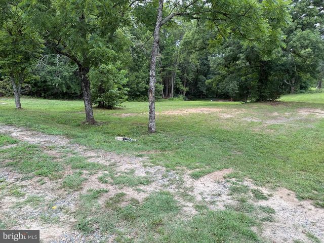 1529 MOUNTAIN VIEW RD, Stafford, VA 22554
