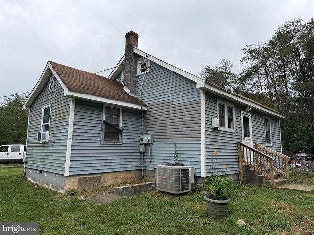 1529 MOUNTAIN VIEW RD, Stafford, VA 22554