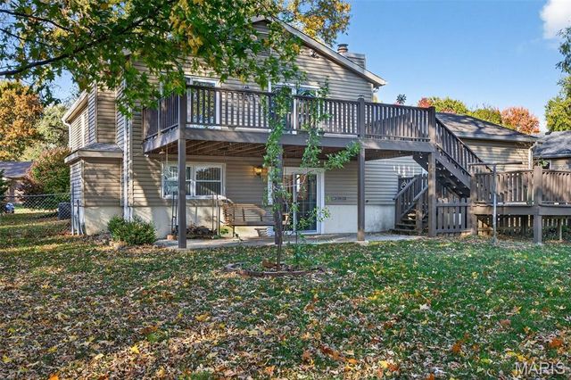 309 Lemonwood Drive, St Peters, MO 63376