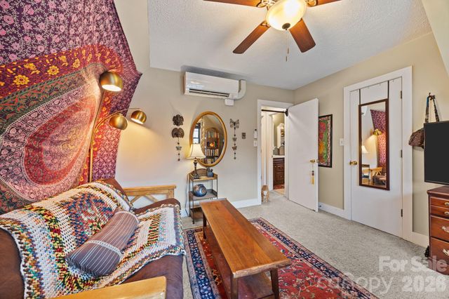 373 Lytle Cove Road, Swannanoa, NC 28778