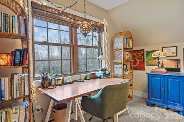 373 Lytle Cove Road, Swannanoa, NC 28778