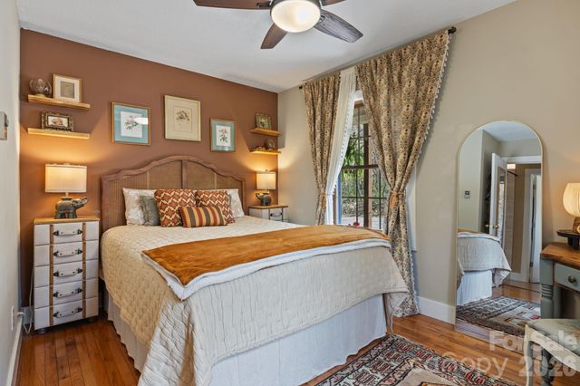 373 Lytle Cove Road, Swannanoa, NC 28778