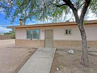 2507 E 19th Street, Tucson, AZ 85716