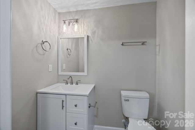 414 W Sharpe Street, Statesville, NC 28677