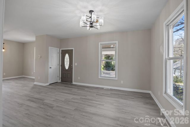 414 W Sharpe Street, Statesville, NC 28677