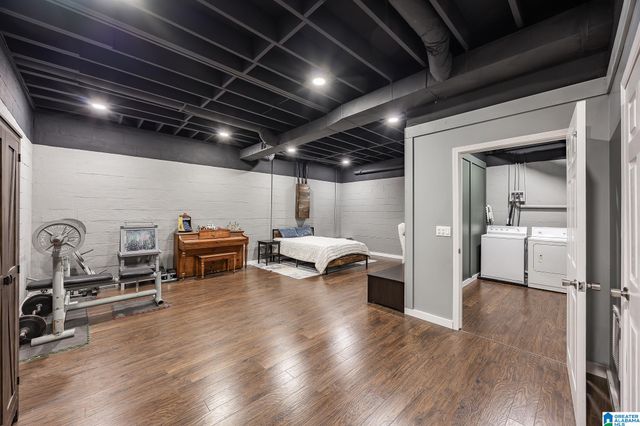 8475 LOCK 17 ROAD, Bessemer, AL 35023