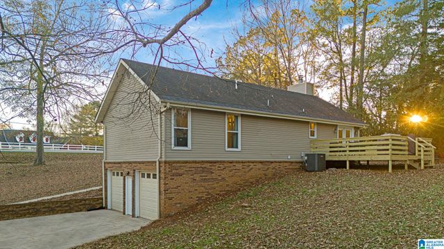 8475 LOCK 17 ROAD, Bessemer, AL 35023